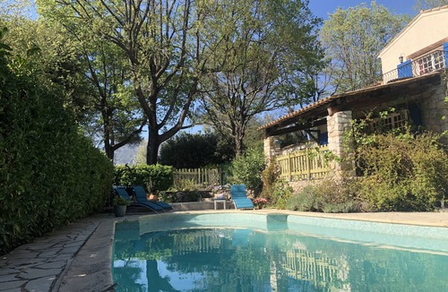 Roquefort-les-Pins Villa | Spacious Provencal villa in absolute calm.