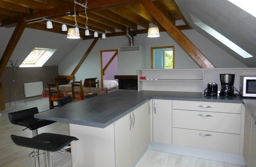 Dangolsheim Apartment | Spacious, quiet, with garage on the wine route, near Strasbourg and Obernai.