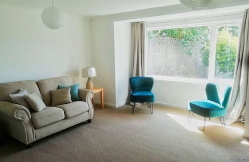 St Austell Condo | Spacious, Quite Spot, Near Charlestown & Beaches