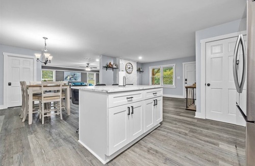 Douglasville House | Spacious Ranch style home in Douglasville. Game Room & Fire Pit free Wi-Fi