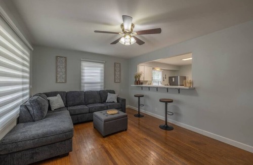 St. Charles Historic District House | Spacious Ranch, Walk to Main!