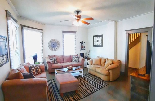 Palmyra House | Spacious remodeled Victorian home, close to downtown Palmyra!