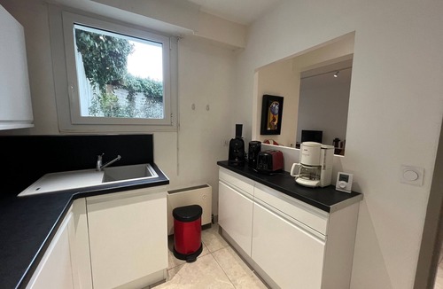 Arcachon Apartment | Spacious renovated studio with terrace and private parking