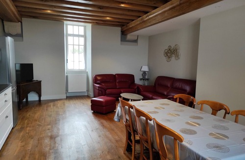 La Celle Apartment | Spacious rental in restored former priory