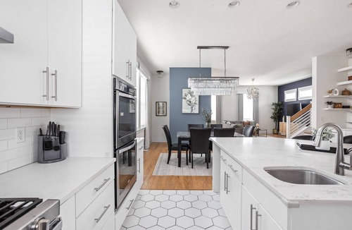 Fountain Square House | Spacious retreat w/theater & rooftop deck