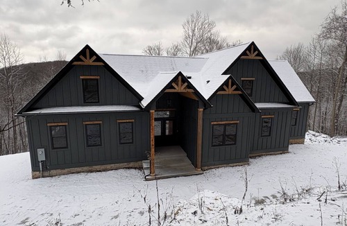 Bruceton Mills House | Spacious Ridge-Top Retreat in Whitewater Preserve near Coopers Rock & Morgantown