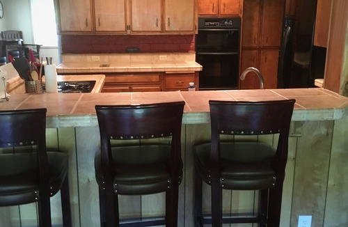 Hamilton Branch House | Spacious Riverfront Home near Lake Almanor Pet-Friendly