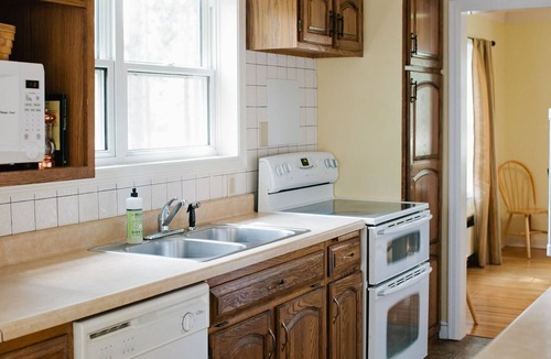 Park Rapids House | Spacious, Riverside Point Resort House. Kayak, Swim, Adventure+