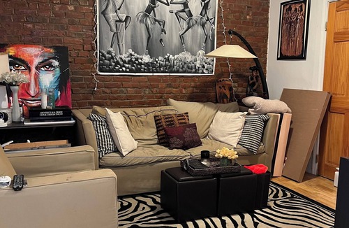 Brooklyn Apartment | Spacious room 20 mins from Manhattan
