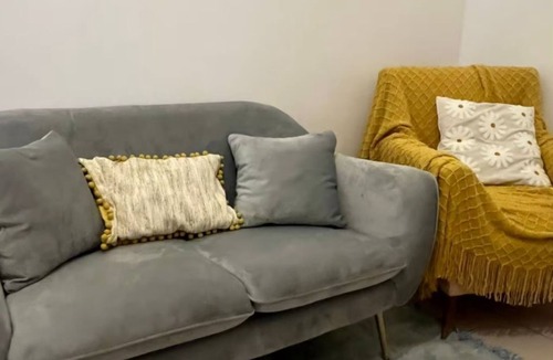 Hamrun Apartment | Spacious Room & Shared Bath in Valletta