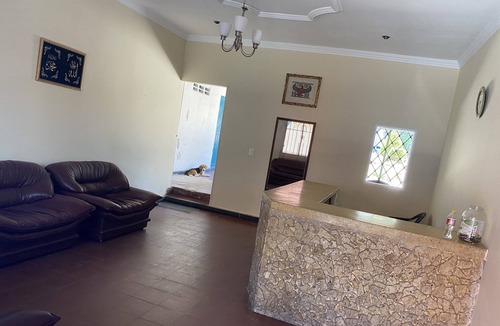Sur Oriente House | Spacious room with air conditioning and private bathroom