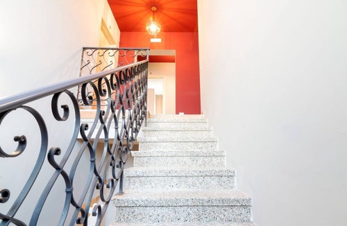 Peraga House | Spacious room with private bathroom is part of the San Vincenzo Rooms Guest House and is perfect for 2 guests. The accommodation is located in the renovated building in Vigonza, which is 10 minutes by car from the center of Padua and on the direct route