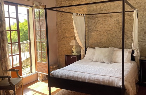 La Roquille House | Spacious, rustic charm for 10, with pool, in Dordogne Aquitaine