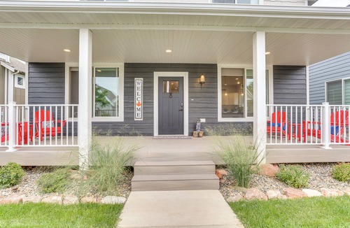 Spearfish Cottage | Spacious, Rustic Spearfish Home: Walk to Downtown!