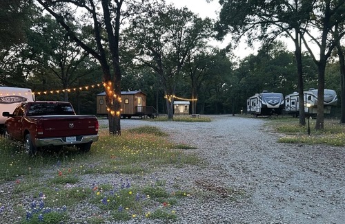 Seven Points RV Rental | Spacious RV PAD
