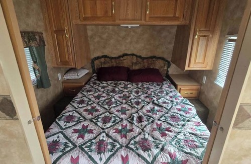 Cornell House | Spacious RV Rental Sleeps 8 — Full Kitchen, A/C, Fire Ring & Picnic Area