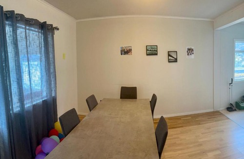 Sorreisa Municipality Apartment | Spacious seaside apartment with balcony