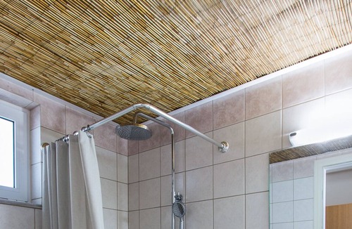 Galatas Apartment | Spacious Sea View Studio