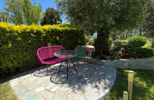 Gerakini House | Spacious Seaside Maisonette, Trikorfo Beach, Gerakini, Chalkidiki