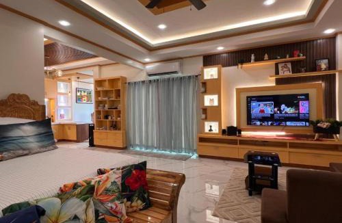 Lila House | Spacious Seaview Studio in Lila, Bohol