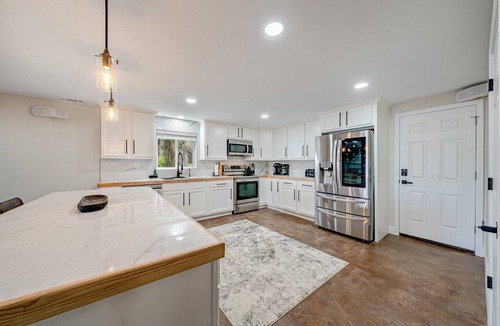 Indian Lake House | Spacious & Secluded Lakefront Oasis ~ Private Dock