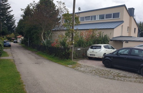 Ebersberg District Apartment | Spacious semi-detached house in the east of Munich, with a view of the Alps