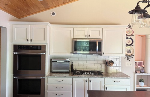 Burdett House | Spacious Seneca Lake Retreat in the Heart of the Finger Lakes!