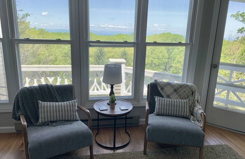 Nellysford House | Spacious + Serene Mtn Top Escape, 4 En Suites