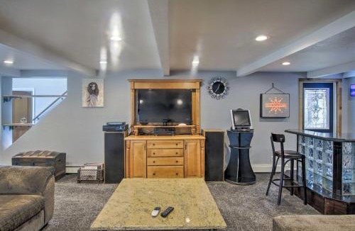 Sheboygan House | Spacious Sheboygan Home w/Grill & Fire Pit!