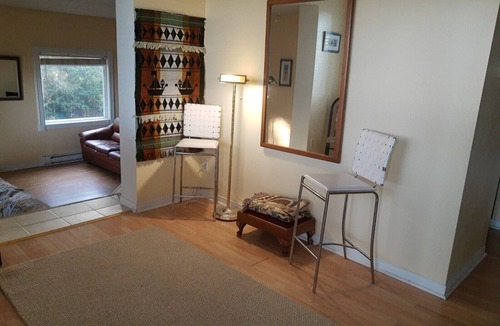 Wellington House | Spacious side-split directly facing lake, Wellington Beach, Prince Edward County