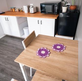 Ohakune House | Spacious sleep-out