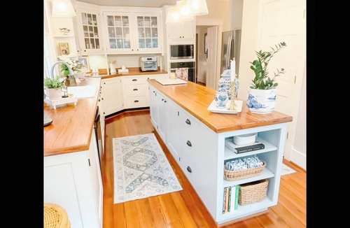 Evans House | Spacious Southern Masters Week Retreat with Pool & Private Wooded Setting
