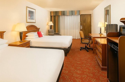St. George Hotel | Spacious St. George Stay | 1 Unit | Near Downtown Bluff