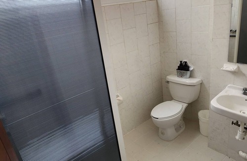 Puerto Escondido Apartment | Spacious studio with 2 beds and WiFi, AC in fabulous Puerto Escondido