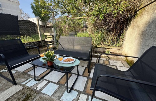 Chatellerault Apartment | Spacious studio 2/4 pers. + sofa | Ideal for business & weekends