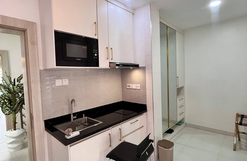 Abuja Apartment | Spacious studio 4-bedroom apartment in the eyebrow area of Gilmore Jahi, Abuja