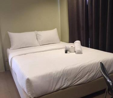 Downtown Apartment | Spacious Studio Apartment B203