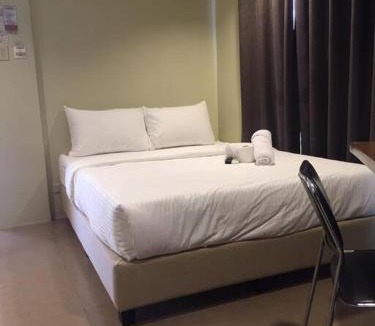 Downtown Apartment | Spacious Studio Apartment B203
