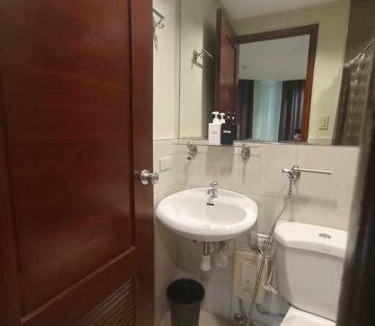 Downtown Apartment | Spacious Studio Apartment B506