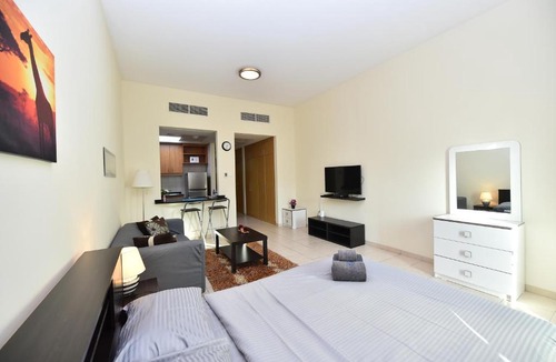 Discovery Gardens Apartment | Spacious Studio for rent close to mall in Dubai - RLY