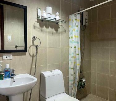 San Lorenzo Apartment | Spacious Studio in Mosaic Tower no Balcony