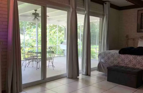 Tallahassee Apartment | Spacious Studio Unit right across from TMH