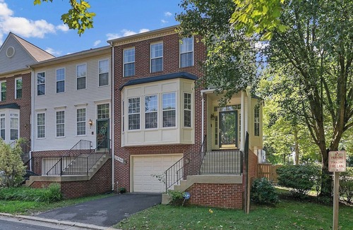 Montgomery Village House | Spacious & Stylish 3-BR Home with Modern Comforts in Montgomery Village