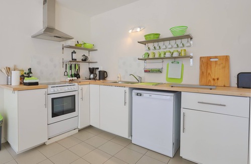 Lengronne House | Spacious, stylish and contemporary family-friendly gite in Gavray, Normandy