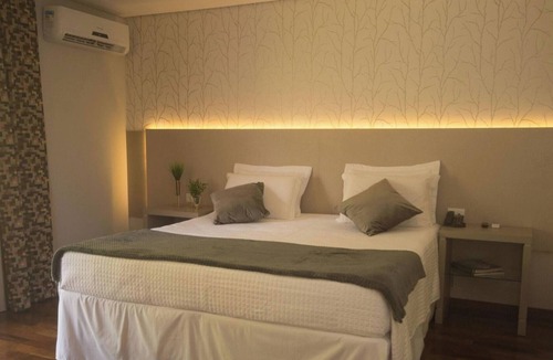 Foz do Iguacu Hotel | Spacious Suite with Garden Views Close to Parque das Aves – 5 Min Away