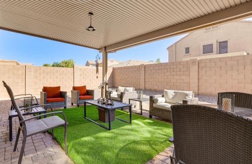 Surprise House | Spacious Surprise Home: Private Yard + Patio