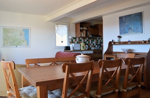 Les Angles Apartment | Spacious T4 apartment in Les Angles with parking