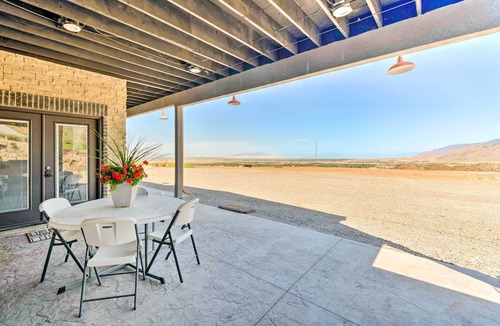 Tooele House | Spacious Tooele Unit w/Sprawling Mtn Views!