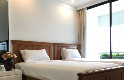 Silom Apartment | Spacious Top Class Apartment Great location
