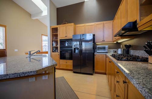 Mammoth Lakes House | Spacious Townhome in with SPECTACULAR mountain views n
